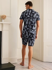 Chelsea Peers Midnight Leopard Short Pyjamas Set - صورة 4 من 5