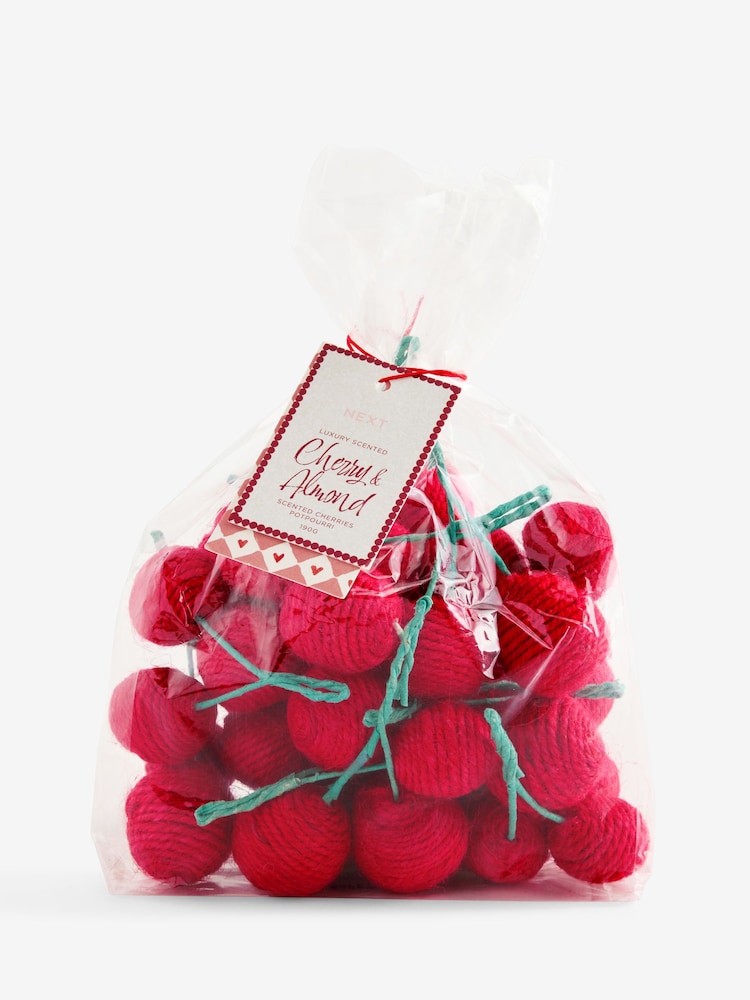 Cherry & Almond Pink Valentines Pot Pourri - Image 4 of 4 Cherry & Almond Pink Valentines Pot Pourri - Image 4 of 4