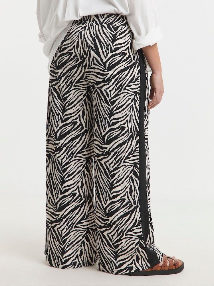 Simply Be Zebra Zebra Tie Waist Waffle Wide Leg Trousers With Side Stripe - Image 2 of 4