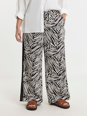 Simply Be Zebra Zebra Tie Waist Waffle Wide Leg Trousers With Side Stripe - Image 4 of 4