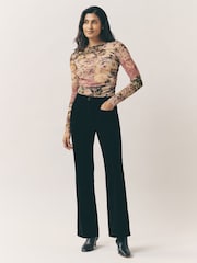 Preto - Calça Flare Slim de Veludo - Imagem 1 de 4