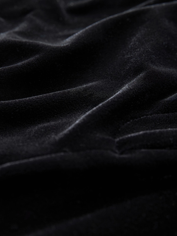 Schwarz - Slim Velvet Trousers - Bild 3 von 3 Schwarz - Slim Velvet Trousers - Bild 3 von 3