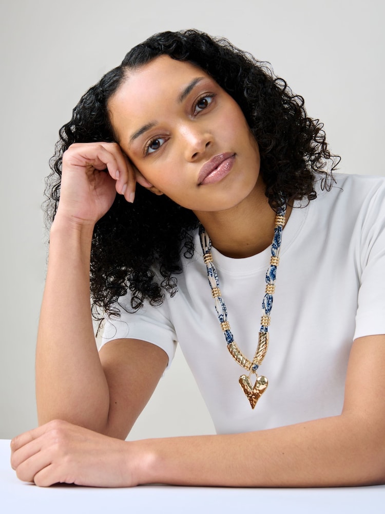 Aela Gold Tone Heart Pendant Scarf Necklace - Image 3 of 3