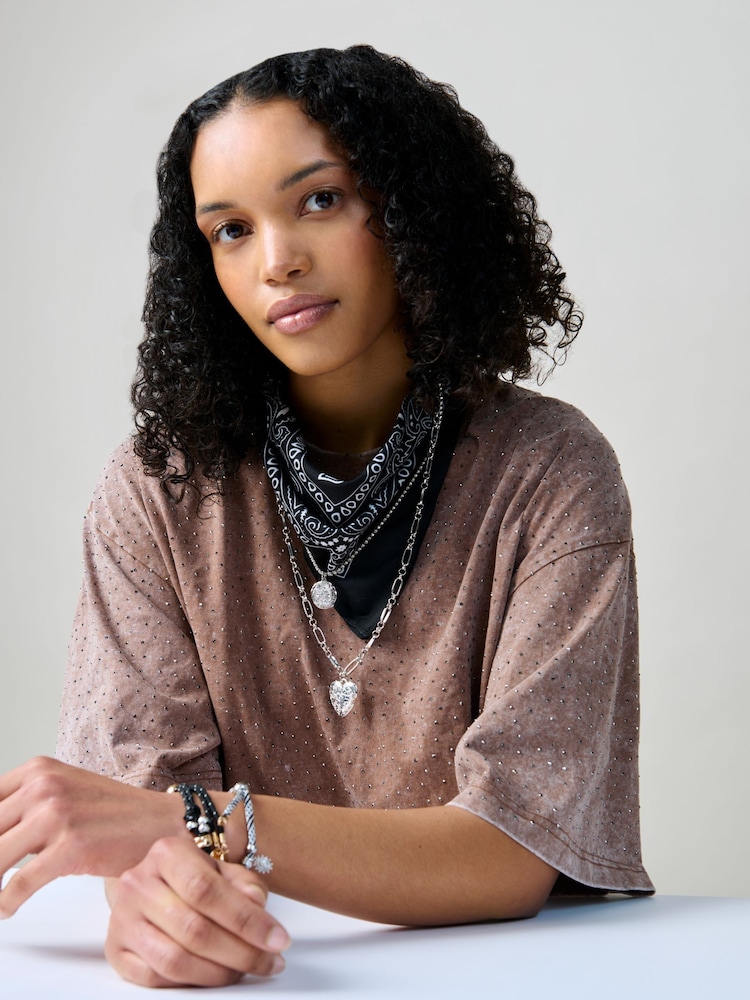 Aela Statement Multirow Bandana Black Necklace - Image 3 of 3