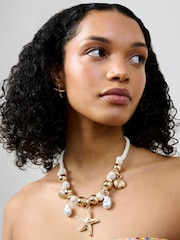 Aela Gold Tone Shell Rope Collar Necklace - Image 4 of 4
