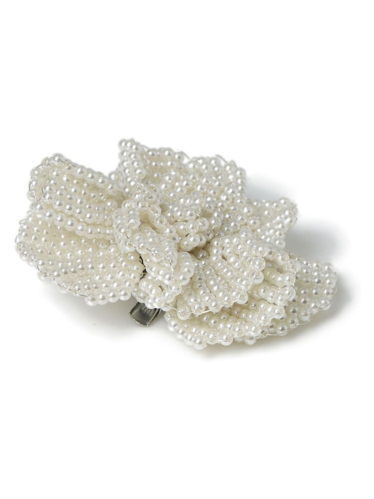 Aela Pearl Effect Flower White Hair Clip and Brooch - Image 2 of 5
