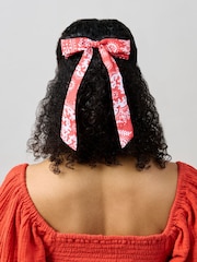 Aela Red Paisley Print Skinny Bow - Image 4 of 4