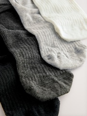 Black/White Invisible Socks 4 Pack - Image 6 of 7