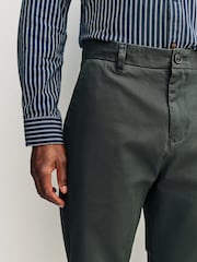 أخضر داكن - بنطلون تشينوز قابل للتمدد - صورة 5 من 10