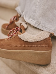 بني فاتح بني - Signature Premium Leather Hiker Wedge Trainers - صورة 5 من 10