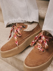 بني فاتح بني - Signature Premium Leather Hiker Wedge Trainers - صورة 6 من 10