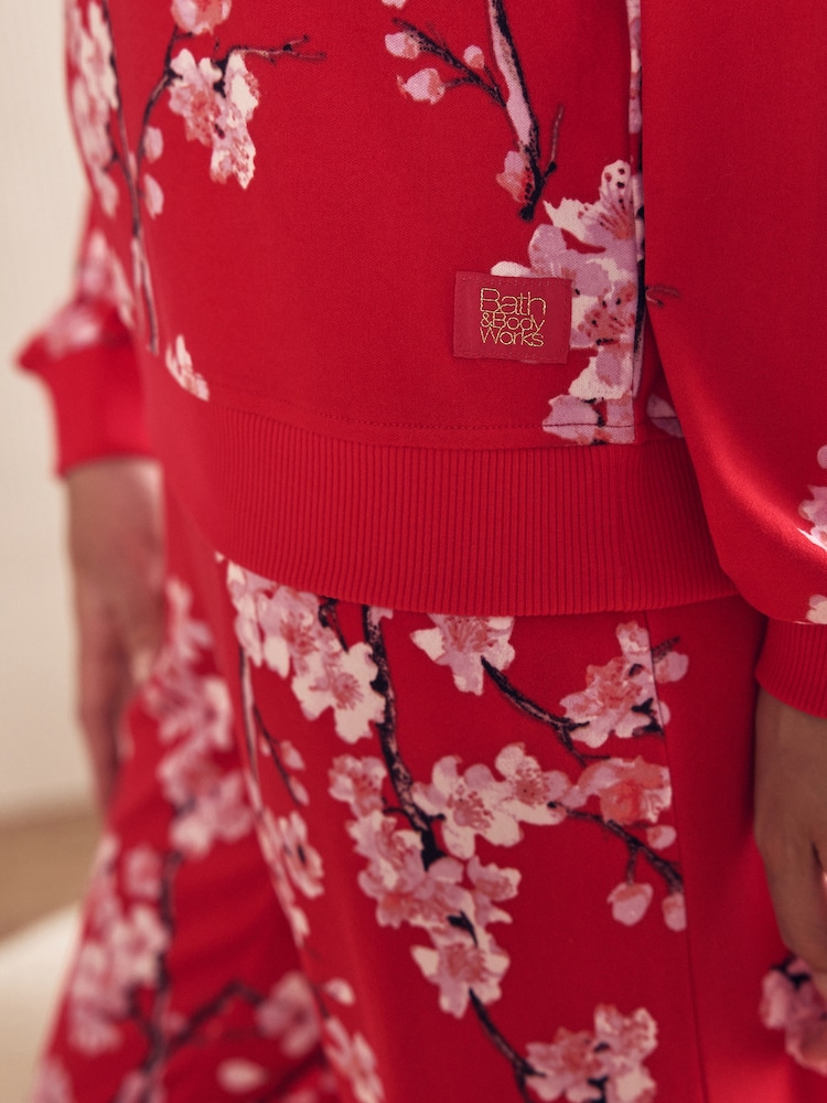 Bath & Body Works Red Cherry Blossom Cosy Twosie Pyjamas - Image 4 of 4 Bath & Body Works Red Cherry Blossom Cosy Twosie Pyjamas - Image 4 of 4