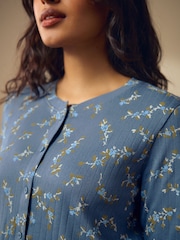 بيجاما بنقشة زهور مخرمة من Laura Ashley - صورة 4 من 11