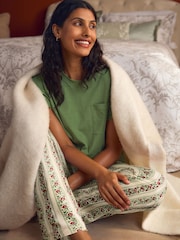 Laura Ashley Red/Green Christmas Rose Jersey Short Sleeve Pyjamas - Image 6 of 6
