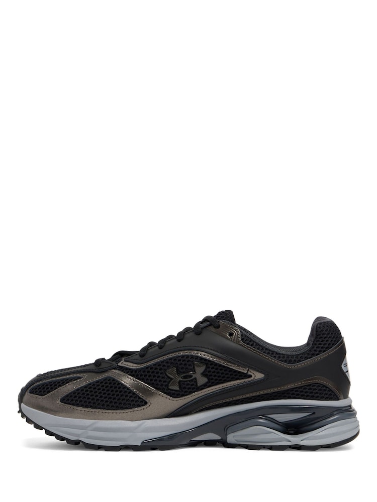 Under Armour Black UA Hovr Apparition Rtrftr Tc Trainers - Image 2 of 5