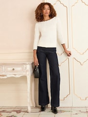 Ivory Tipped - Love & Roses Scallop Pointelle Fine Gauge Jumper - Imagen 3 de 4