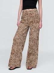 Gap Brown Leopard Print Mid Rise UltraSoft Baggy Jeans - Image 1 of 6