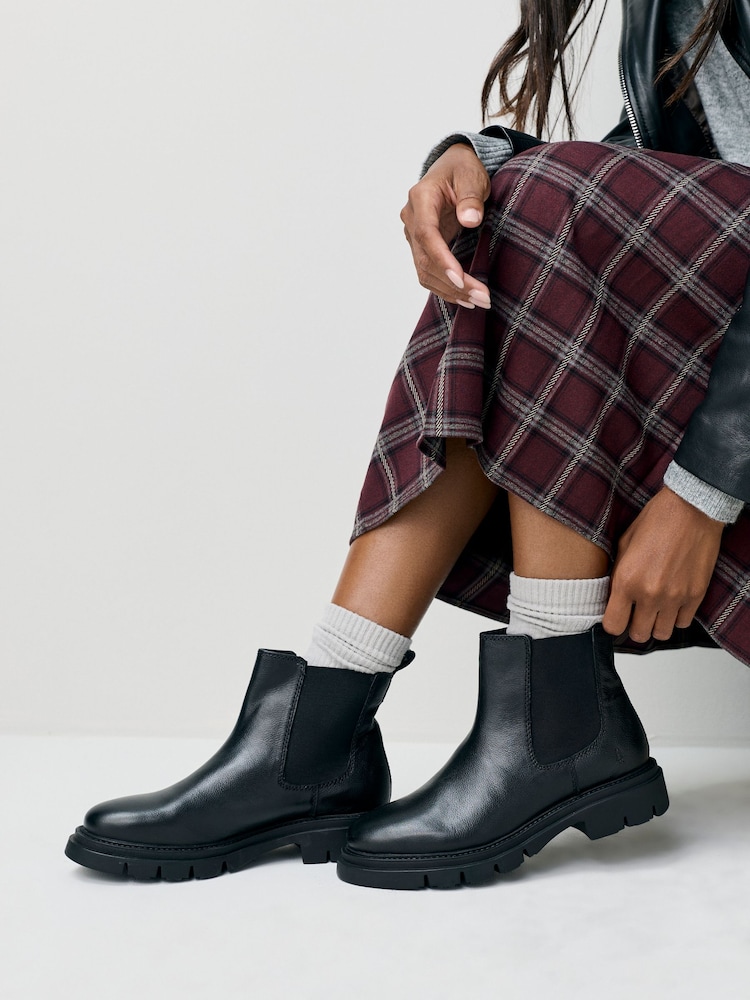Hush Puppies Raya 2 Suede Chelsea Boots - Image 1 of 7 Hush Puppies Raya 2 Suede Chelsea Boots - Image 1 of 7