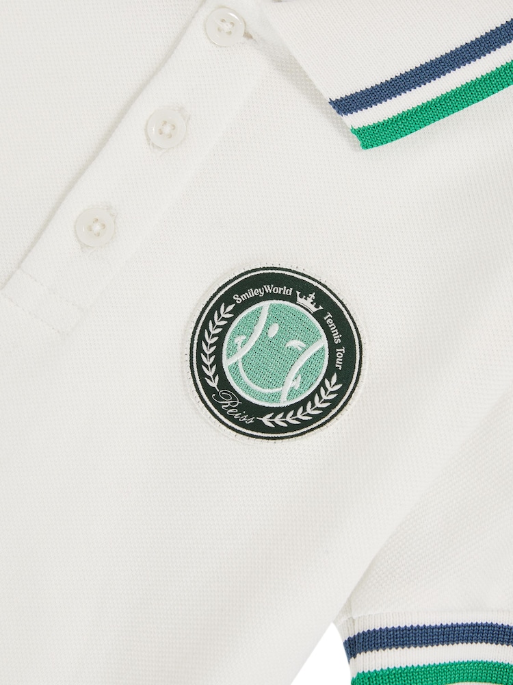 Reiss White 3-9 yrs SmileyWorld | Reiss Piqué Polo Shirt - Image 4 of 4 Reiss White 3-9 yrs SmileyWorld | Reiss Piqué Polo Shirt - Image 4 of 4