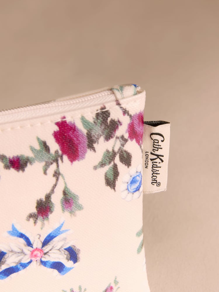 Cath Kidston Cream Acorn Sprig Zip-Up Purse - Image 2 of 3