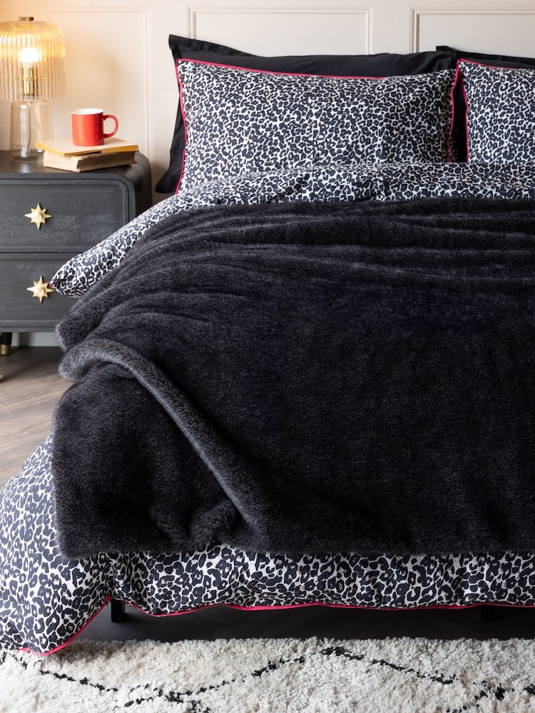Rockett St George Black Luxe Faux Fur Slogan Throw - Image 2 of 5