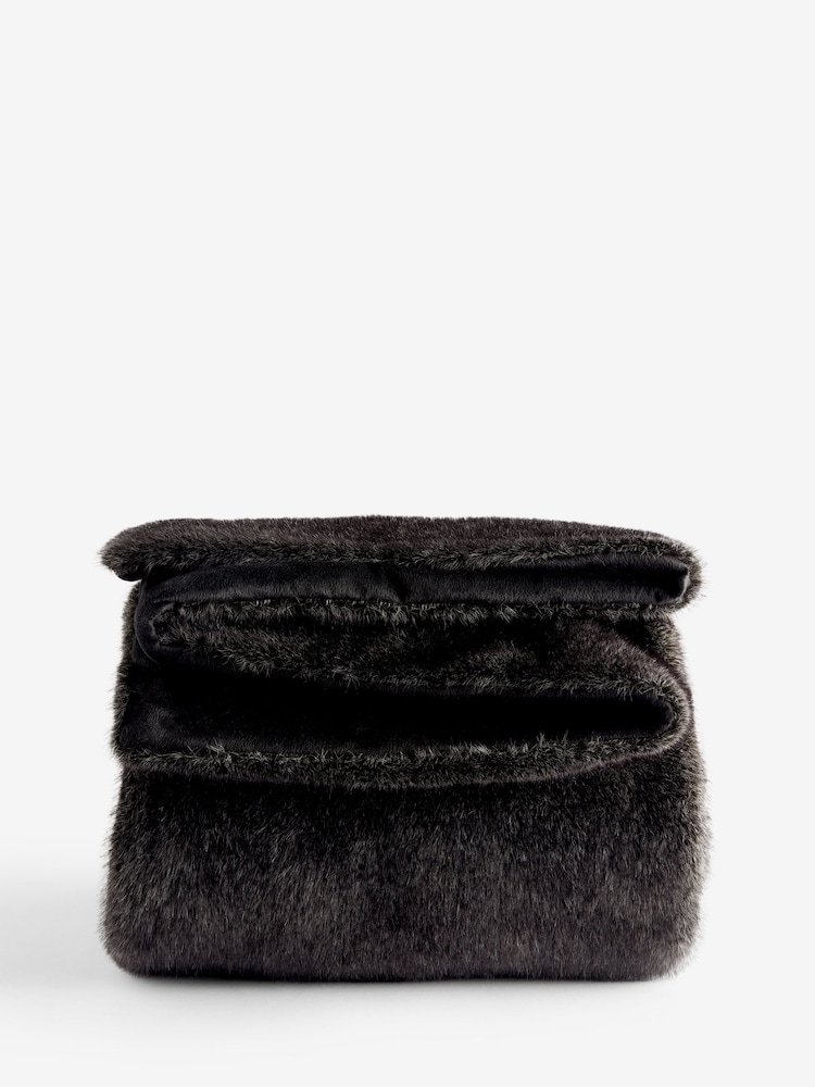Rockett St George Black Luxe Faux Fur Slogan Throw - Image 5 of 5