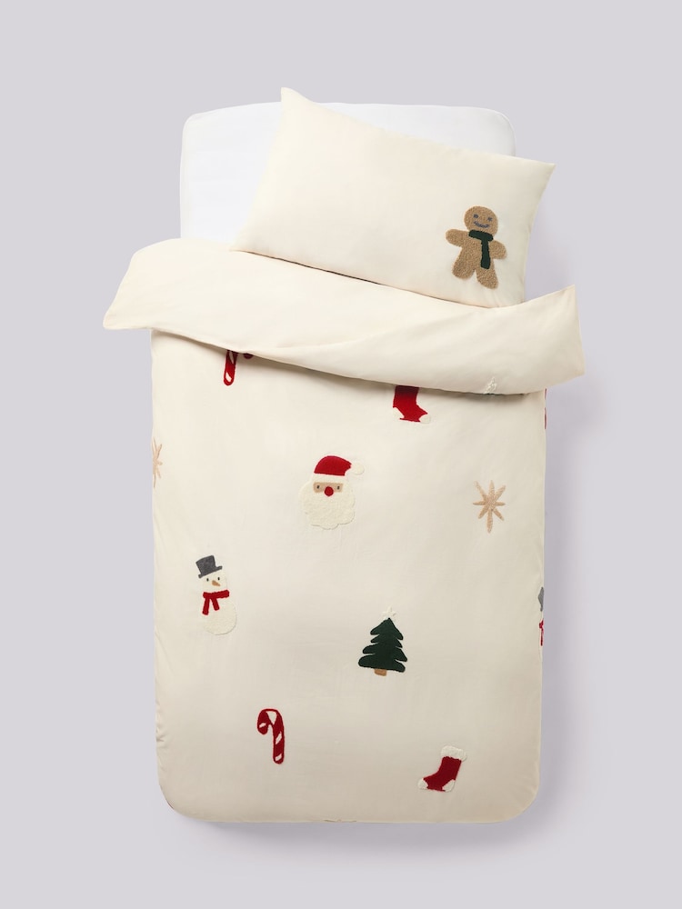 Tufted Christmas Christmas Duvet Cover and Pillowcases Set - Image 1 of 3 Tufted Christmas Christmas Duvet Cover and Pillowcases Set - Image 1 of 3