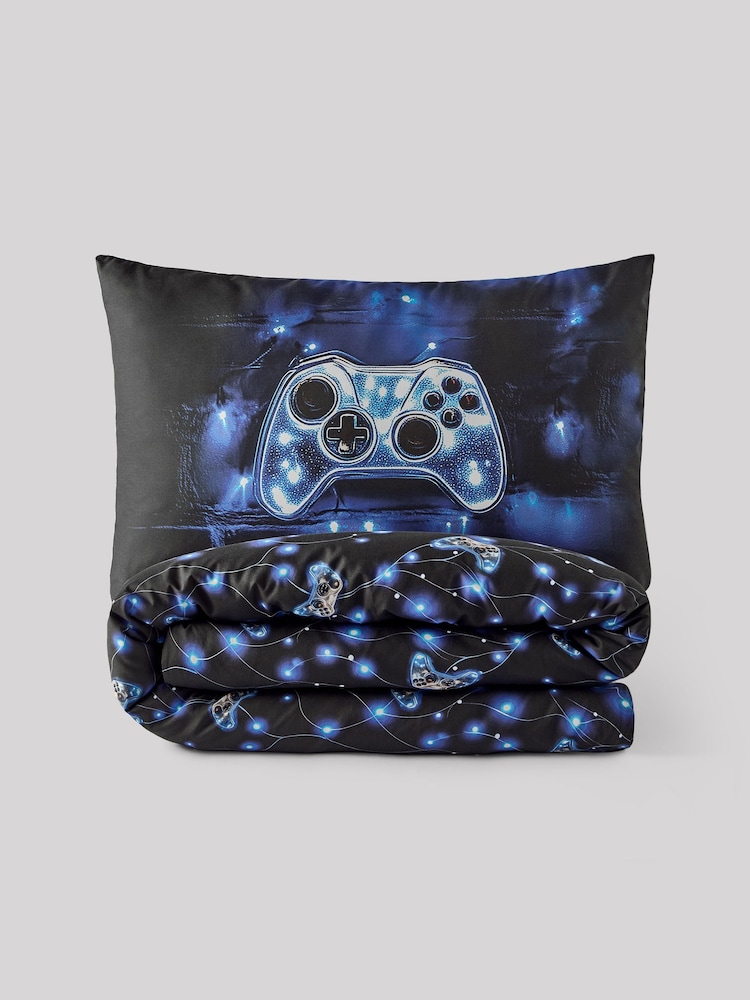 Blue Gamer Christmas Duvet Cover and Pillowcase Set - Image 2 of 3 Blue Gamer Christmas Duvet Cover and Pillowcase Set - Image 2 of 3