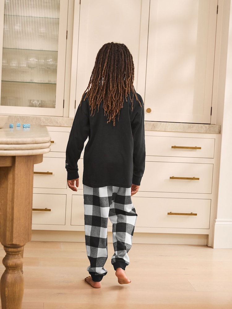 Black/Green Buffallo Check Football Single Woven Pyjamas (3-16yrs) - Image 2 of 9