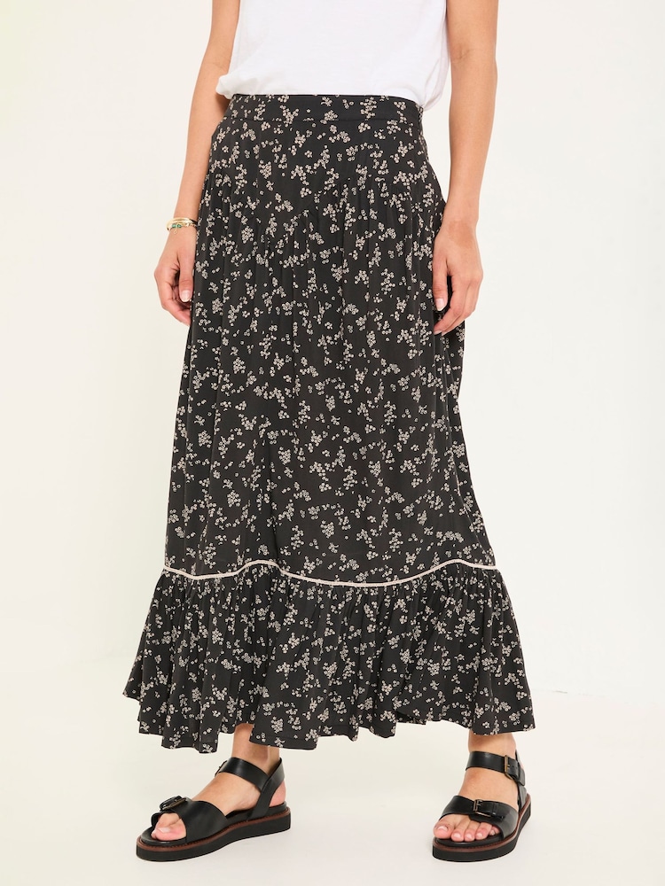 FatFace Aurielle Black Mono Ditsy Maxi Skirt - Image 2 of 7 FatFace Aurielle Black Mono Ditsy Maxi Skirt - Image 2 of 7