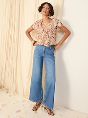 Friends Like These Animal Brown Short Sleeve V-Neck Printed Ruffle Blouse - Image 2 of 4