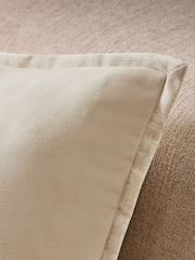 Ivory Loxley Velvet 40 x 59cm Cushion - Image 3 of 6
