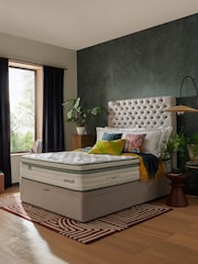 Silentnight Comfort Airmesh 3000 Boxtop Mattress - Image 1 of 4