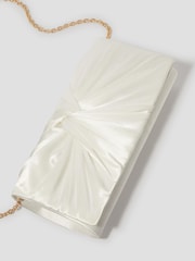 Bolso cartera de satén trenzado Talia de Monsoon - Imagen 4 de 5