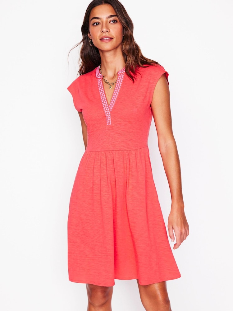 Buy Boden Red Chloe Embroidered Short Dress from Next Netherlands Buy Boden Red Chloe Embroidered Short Dress from Next Netherlands