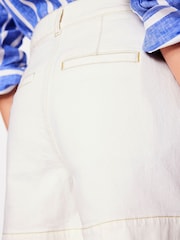 Boden Pocket Front Denim Shorts - Imagen 3 de 7