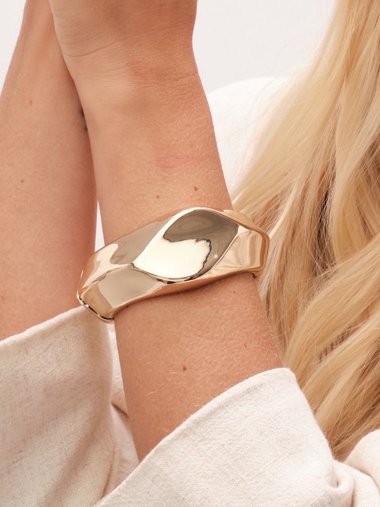Jon Richard Gold Tone Angular Dome Cuff Bracelet - Image 2 of 4 Jon Richard Gold Tone Angular Dome Cuff Bracelet - Image 2 of 4