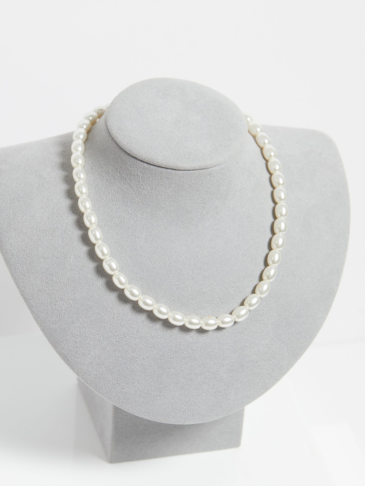 Jon Richard Gold Tone Adjustable Pearl Necklace - Image 2 of 3