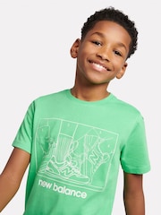 Verde - New Balance Kids The System Graphic 100% Cotton T-Shirt And Shorts Set - Imagen 4 de 11