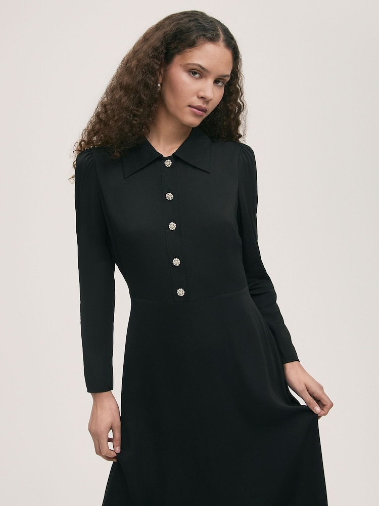 Finery Black Lucia Matte Textured Crepe Midi Dress - Image 2 of 4 Finery Black Lucia Matte Textured Crepe Midi Dress - Image 2 of 4