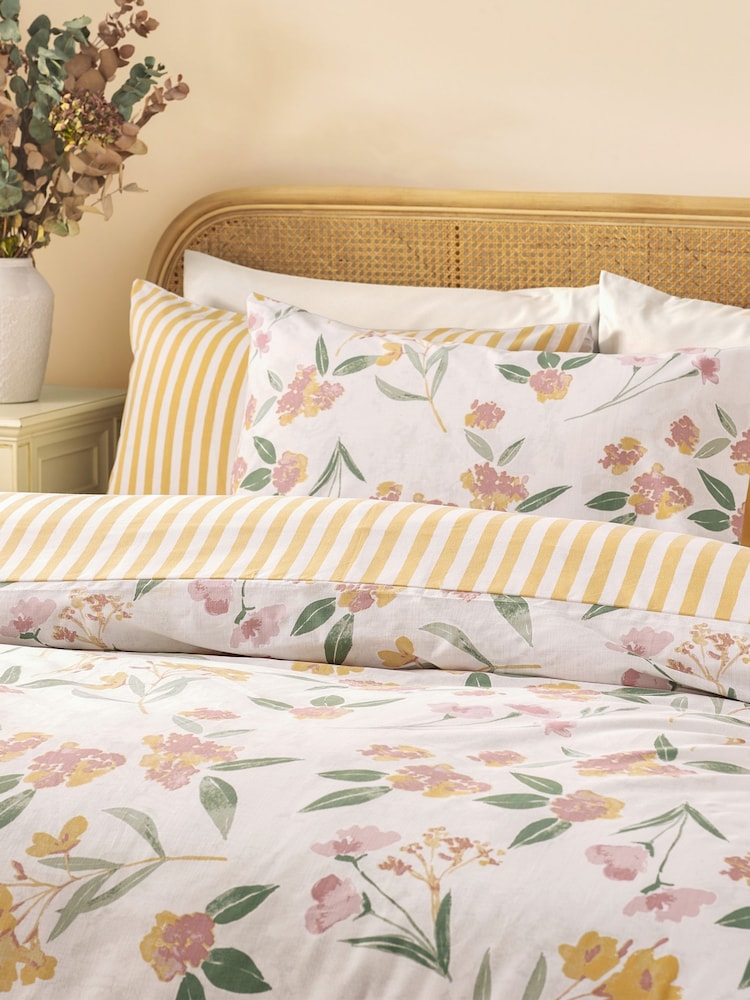 Wylder Yellow Betsie Duvet Set - Image 2 of 3