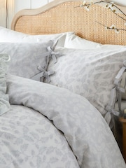Wylder White Chloe Duvet Set - Image 2 of 3