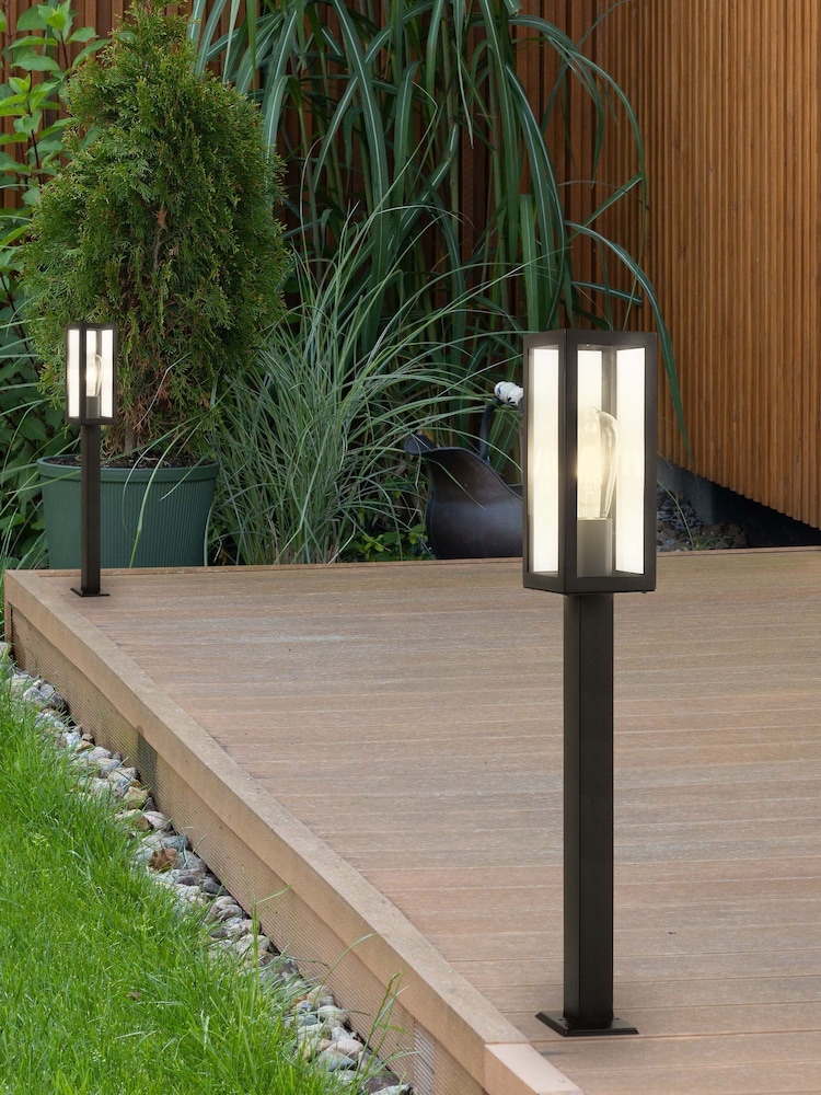 Searchlight Black Baku Large Outdoor Post Light - Image 1 of 4