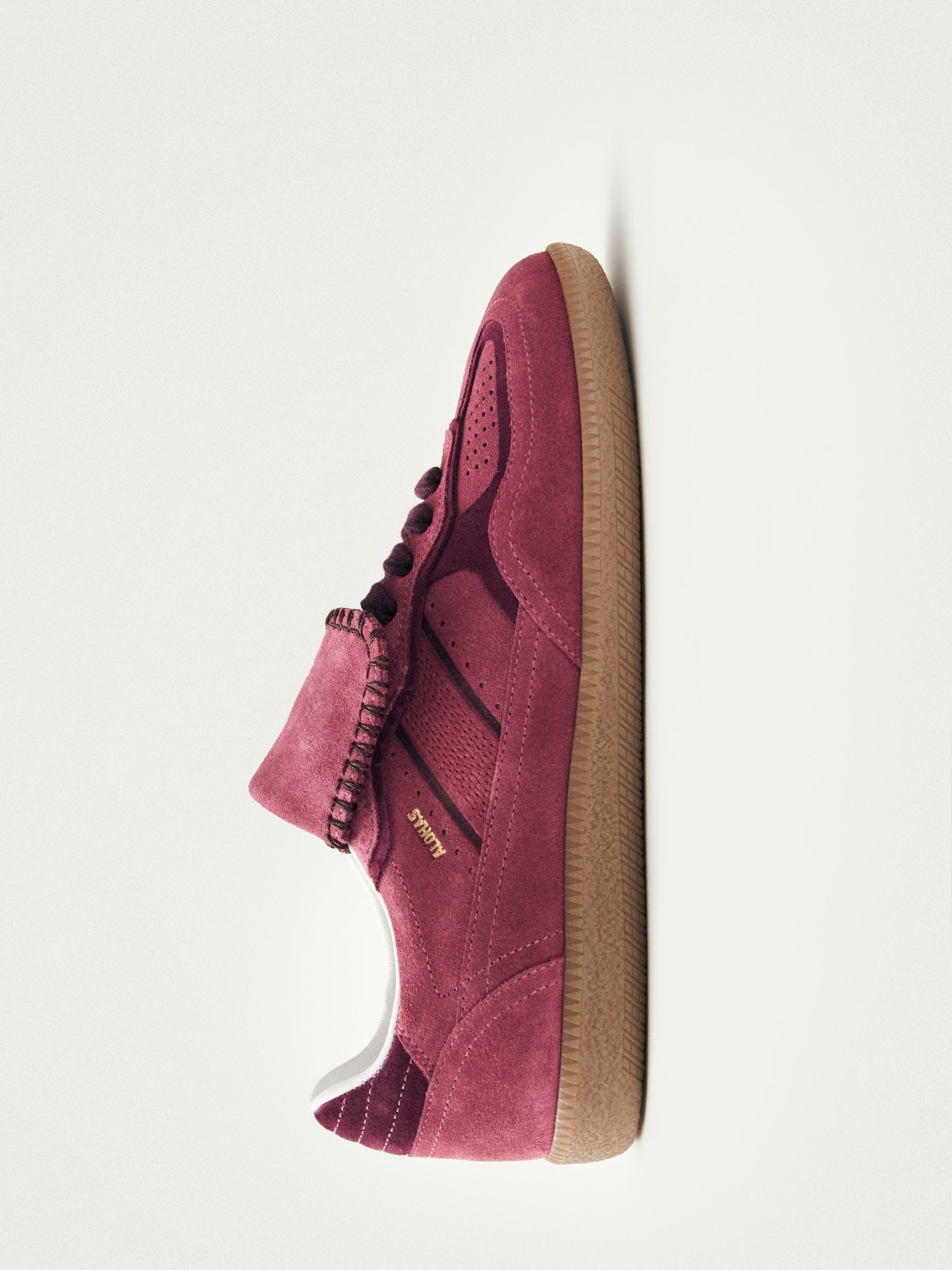 Cumpără Zmeuriu - Alohas TB 490 Pantofi sport de club from Next