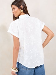 Lipsy White 3D Short Sleeve Shirt - Image 2 of 5