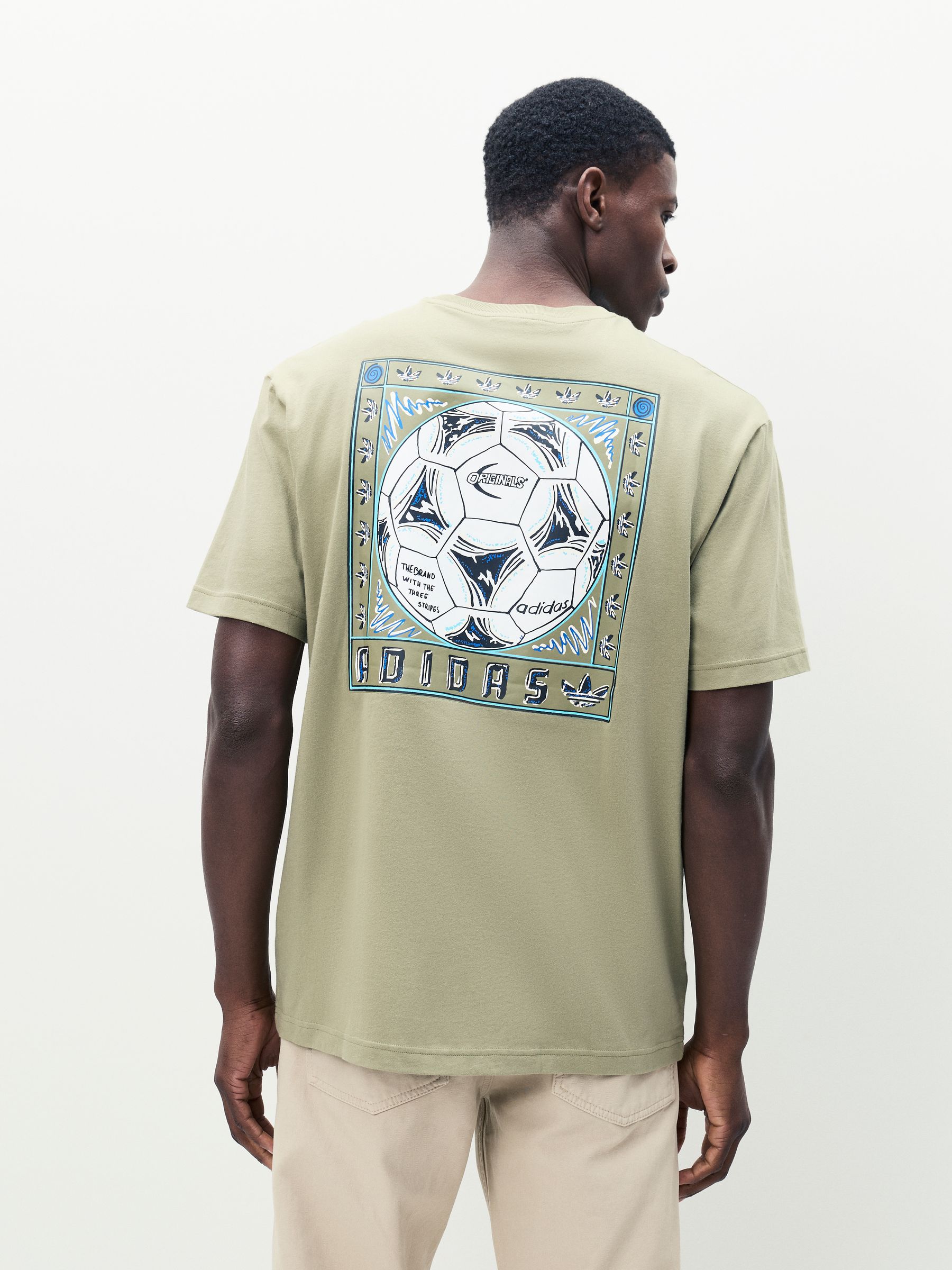 Comprar Camiseta Adidas Original Graphic 100% cotton from Next Brazil
