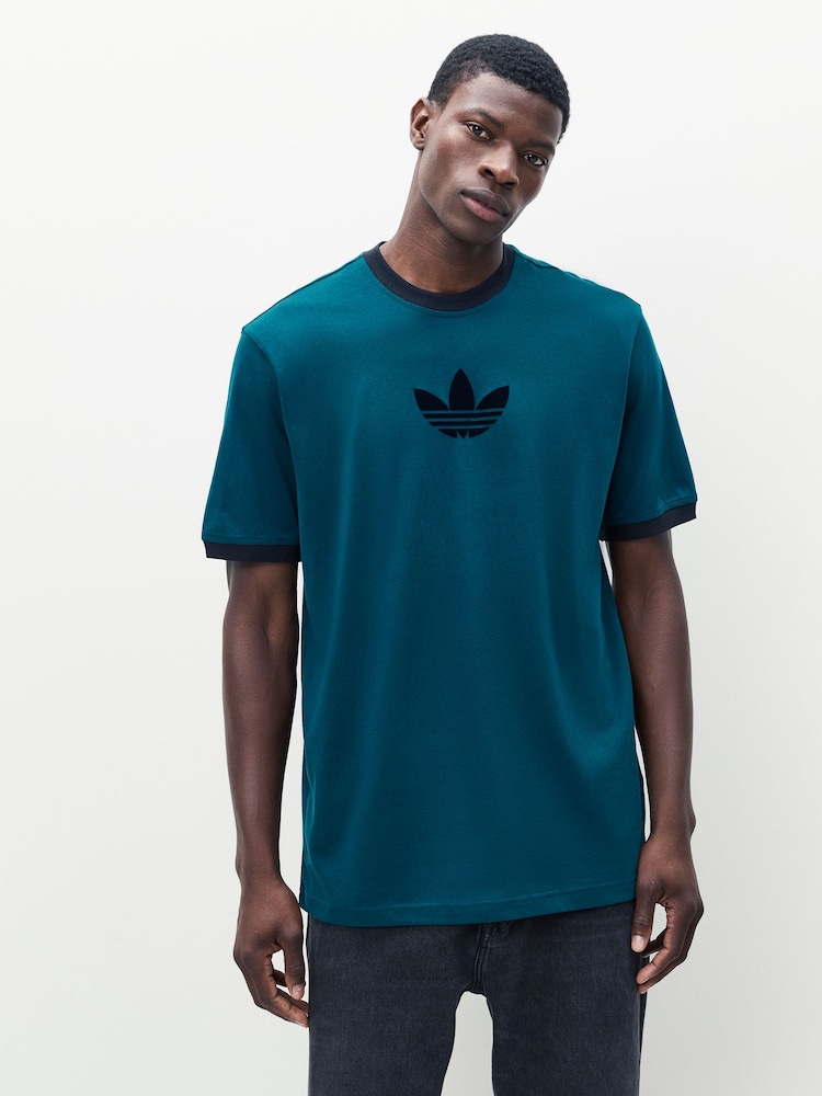 adidas Originals Green Oversize 100% Cotton T-Shirt - Image 1 of 5 adidas Originals Green Oversize 100% Cotton T-Shirt - Image 1 of 5