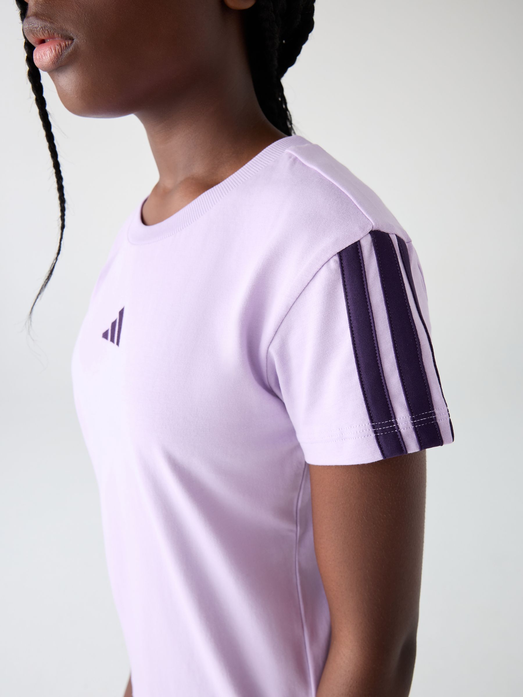 Next：日本 パープル - adidas エッセンシャルズ キッズ Tシャツ from
