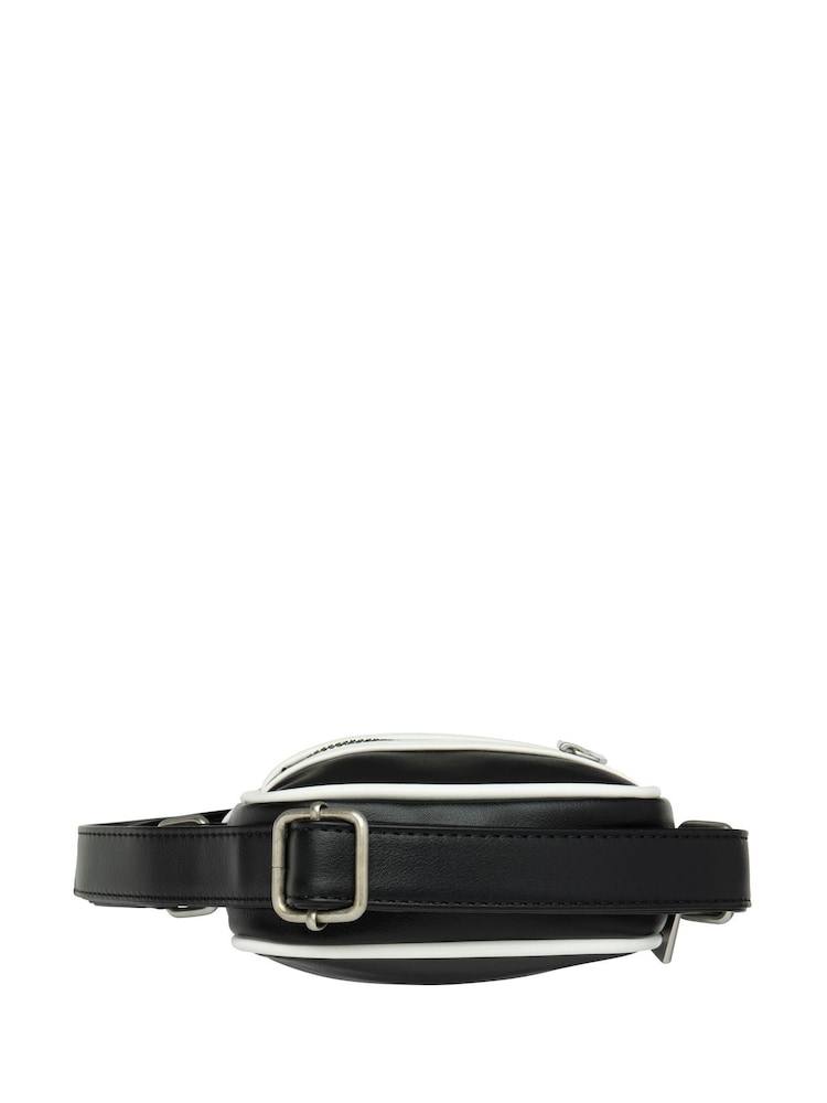 Gola Black Washington Mini Messenger Bag - Image 3 of 3