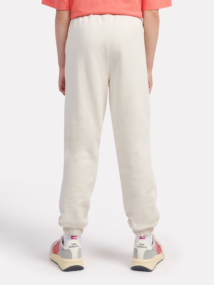 Natuurlijk - New Balance Kids French Terry Small Logo Joggers - Image 3 of 5